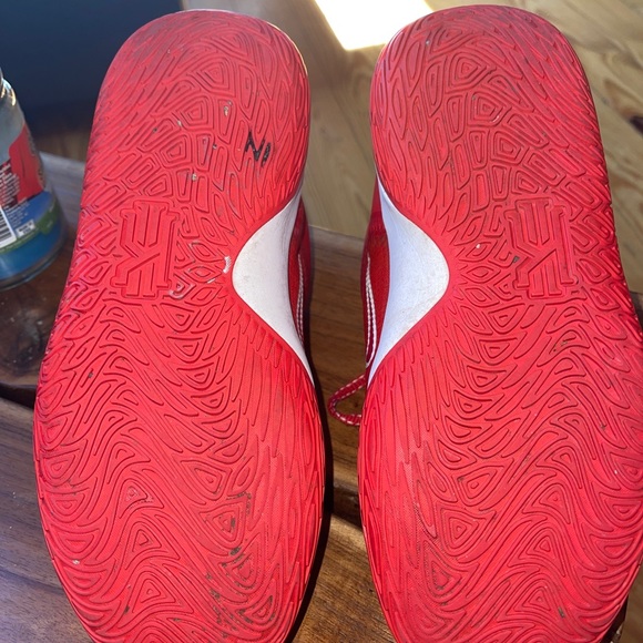 Size 5youth - Nike Kyrie Flytrap University Red - Picture 5 of 7